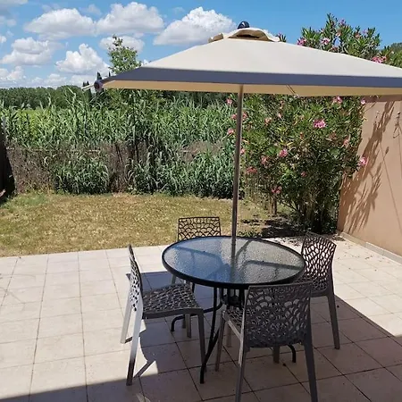 別荘 Le Viel Olivier 4 *